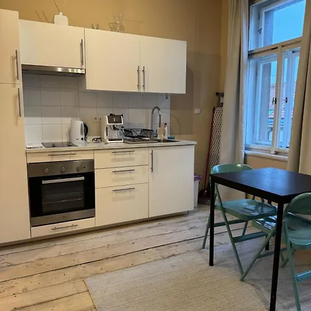 Small In Hipster Neighborhood Apartment Prag
